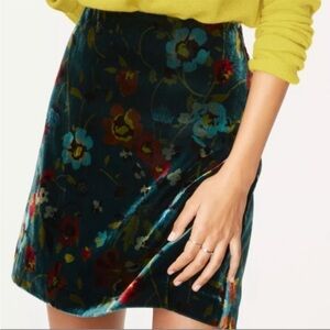 Ann Taylor LOFT Velvet Teal Floral Print A Line High Rise Mini Skirt 6